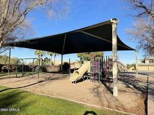 Spacious 5 BR Furnished 30 day rental! Great Pool! - 35