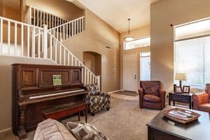 Spacious 5 BR Furnished 30 day rental! Great Pool! - 12