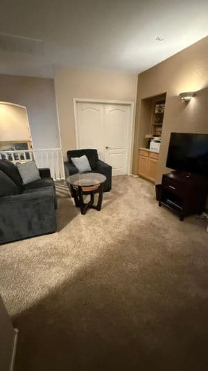 Spacious 5 BR Furnished 30 day rental! Great Pool! - 37
